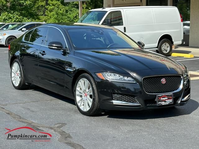 2020 Jaguar XF